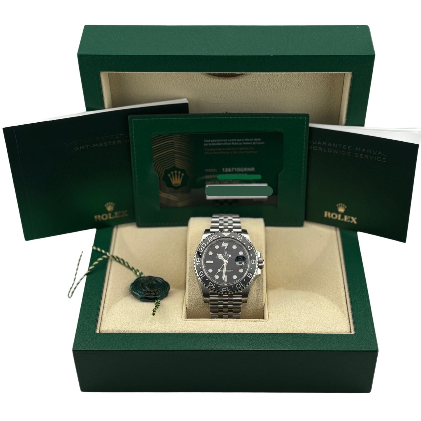 126710GRNR Bruce Wayne NEW 2025