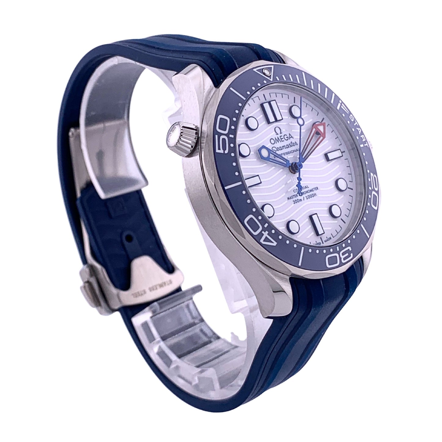 O21032422004002 America's Cup