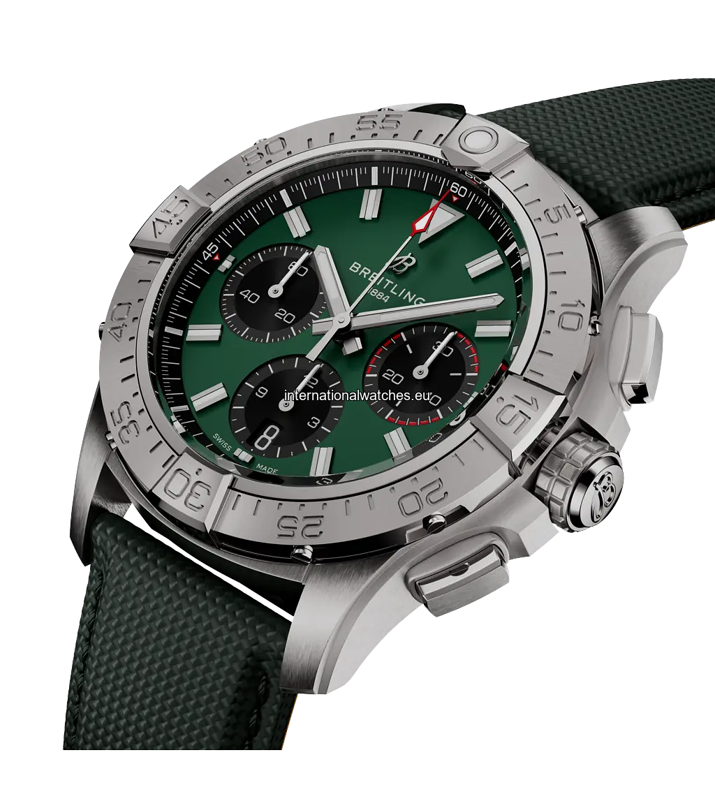 Avenger B01 Chronograph 42 - AB0146101L1X1